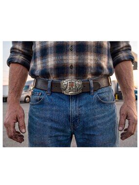 Vintage TRUCK DRIVERS MOVE THE NATION - THE GREAT AMERICAN BUCKLE CO BELT BUCKLE
